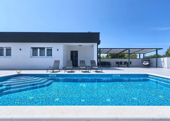 Va.lunga With Pool And Wirpool Villa *