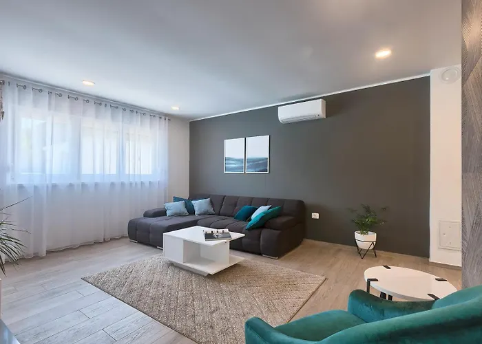 ヴィラ Va.lunga With Pool And Wirpool プーラ