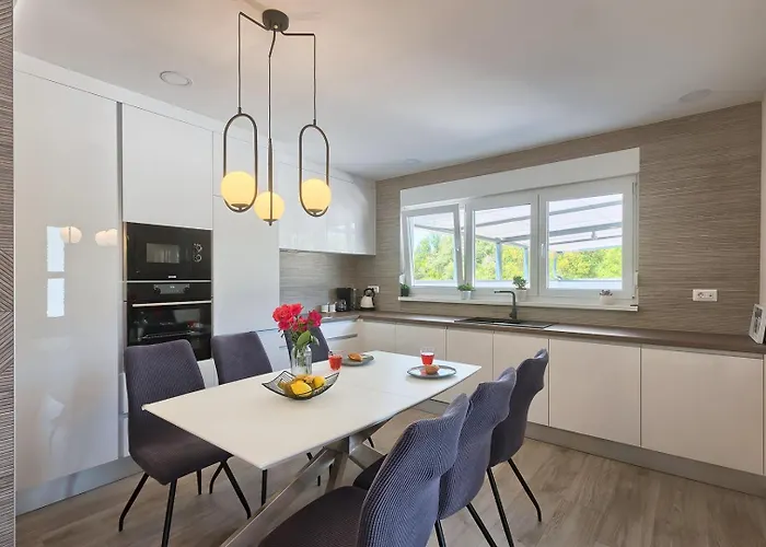 ヴィラ Va.lunga With Pool And Wirpool プーラ